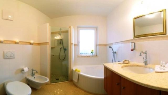 Hotel Oberwirt Feldthurns Kültér fotó
